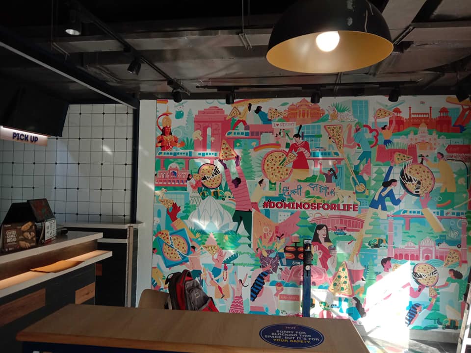 Domino's Dining Architecture by Divine Interiors