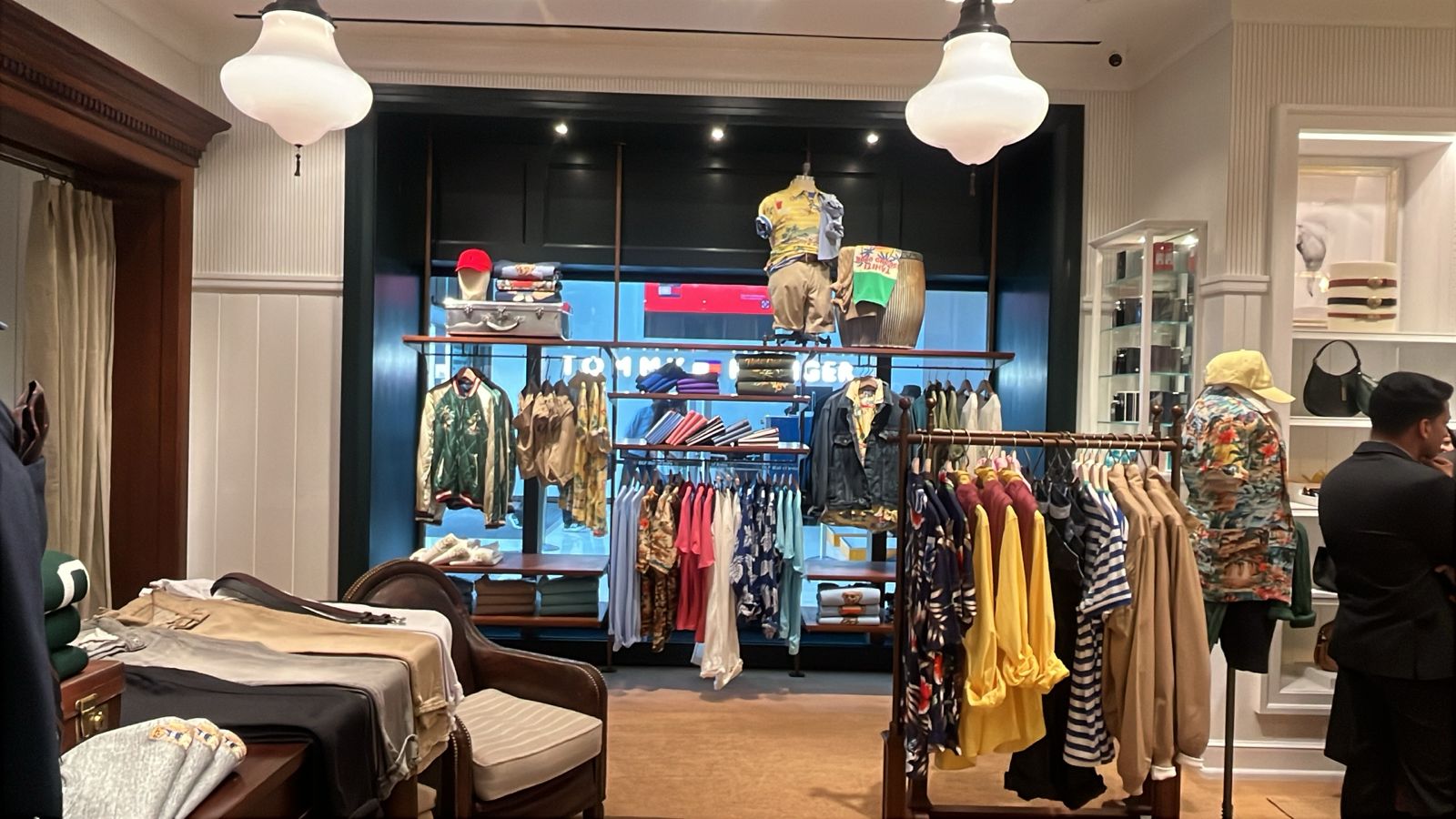 Polo Ralph Lauren Flagship, Mall of India Noida - Photo 8